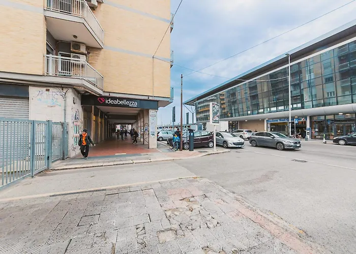 Hotel 4 stelle: Apulia Rooms Bari