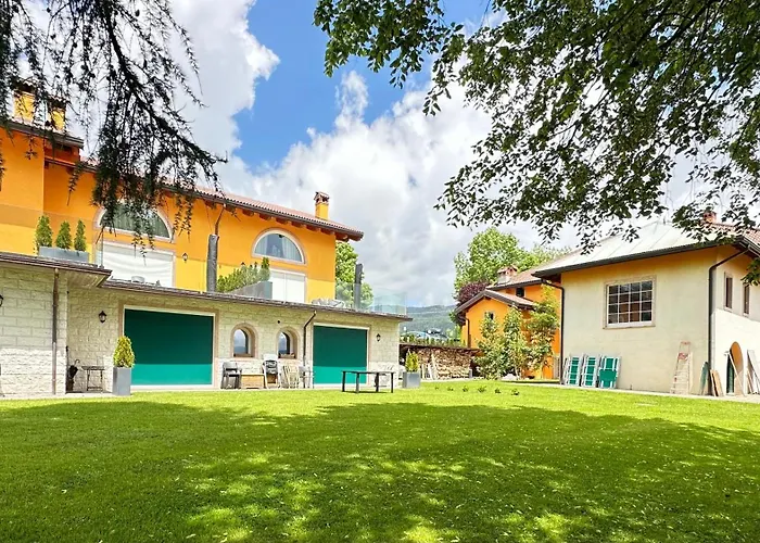  Lambra La Casa Del Sol