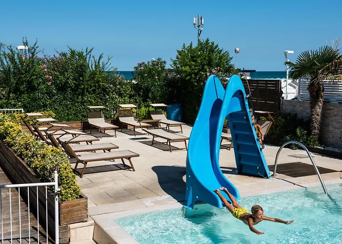 Hôtel avec vue: Hotel Fedora Riccione - Fronte Mare