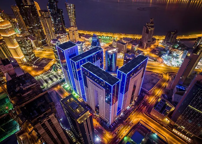 Hotel Ping Pong: Ezdan Hotel West Bay