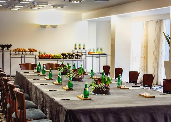 Resort: Dan Tel Aviv Hotel