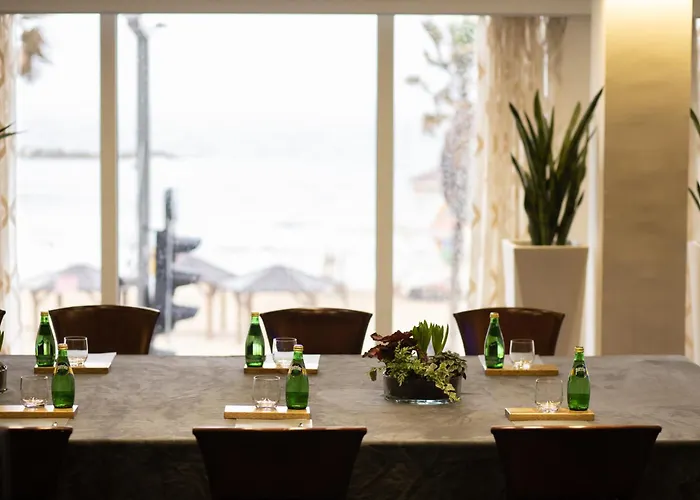 Resort: Dan Tel Aviv Hotel