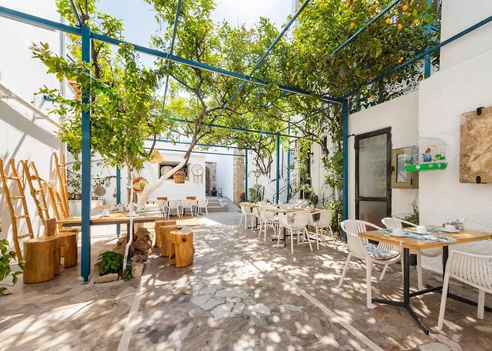 Lefka &Apartments