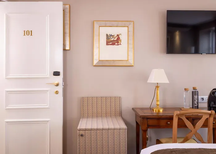 Hotel Le Relais Des Halles