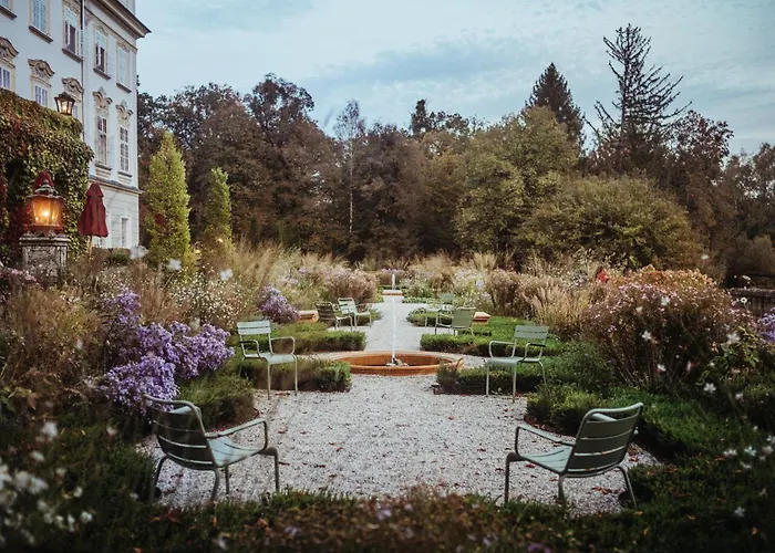 Hotel con tenis: Hotel Schloss Leopoldskron