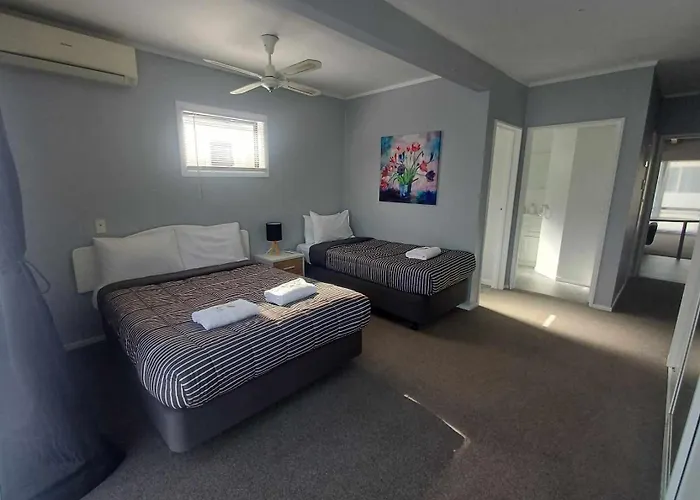 Vacation rental: Aqua Accommodation