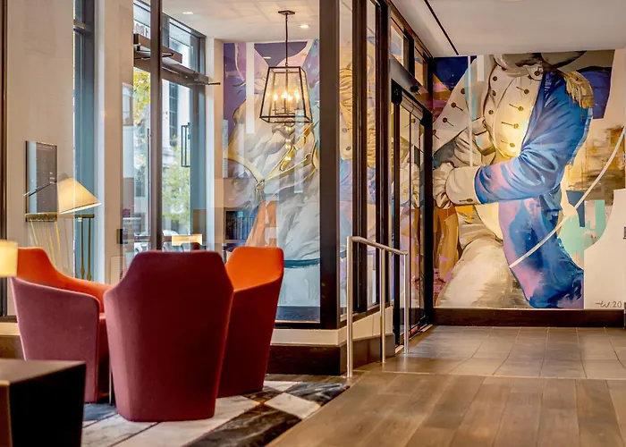 Luxury hotel only: Hyatt Centric Old Town Alexandria