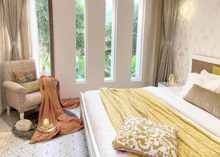 Vacation rental: Aquasol Luxe Villa Olympic Pool Assagao North Goa