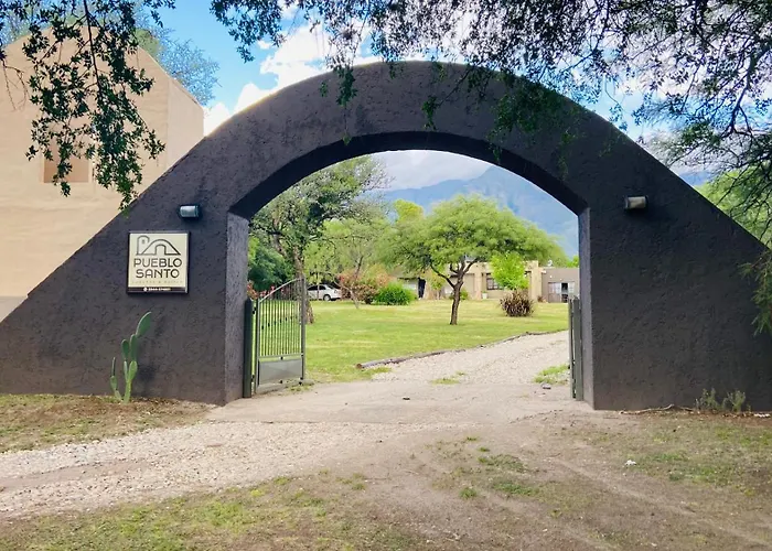 Pueblo Santo, Cabañas&Suites
