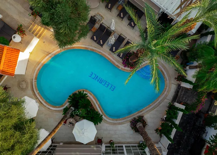 Boutique hotel only: Elegance East Hotel