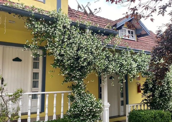 s Sulla Collina Centro de localizado próximo da rua Coberta