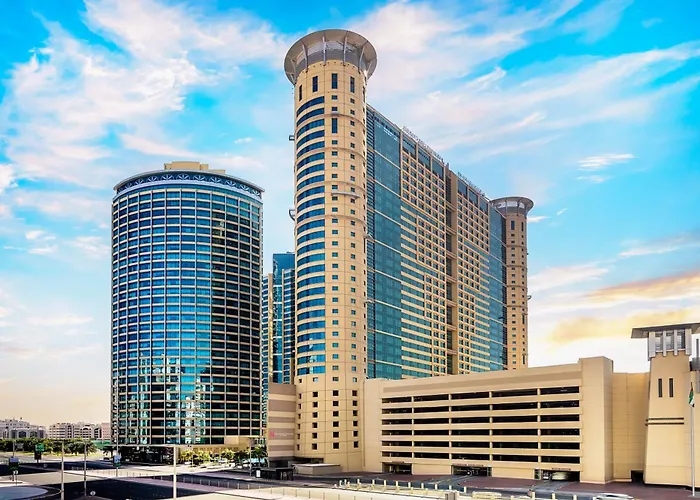 5 star hotel: Grand Millennium Al Wahda Hotel And Executive Apartments Abu Dhabi