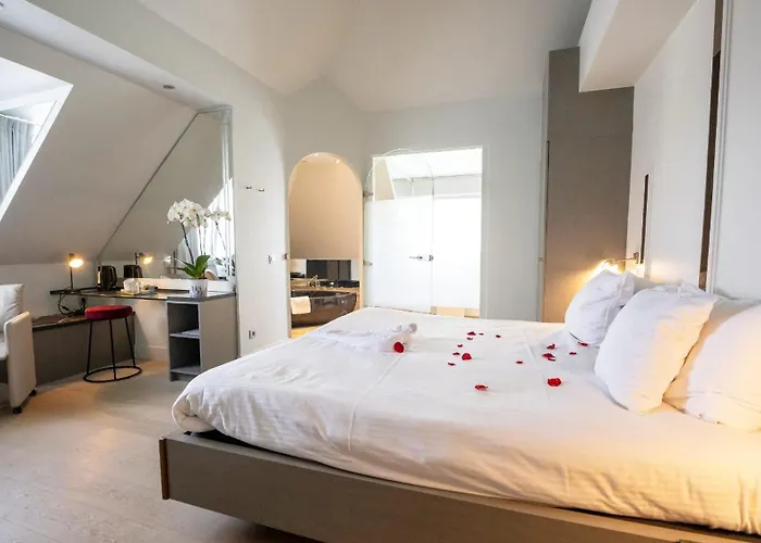 4 sterren hotel: Hostellerie Klokhof