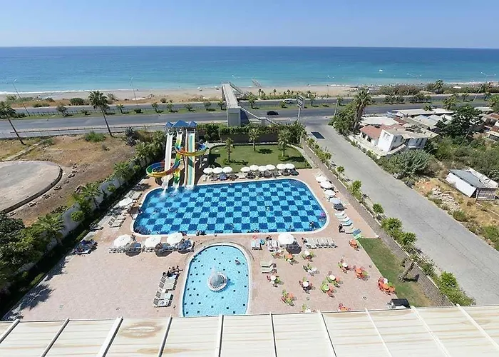 Luchthavenhotel: Simurg Halal Luxury Otel