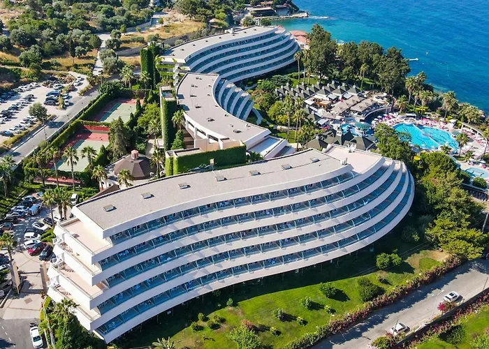In Luxury hotels Grand Blue Sky International