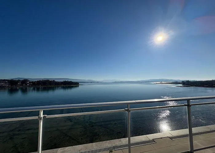 s O Grove Awa Bay