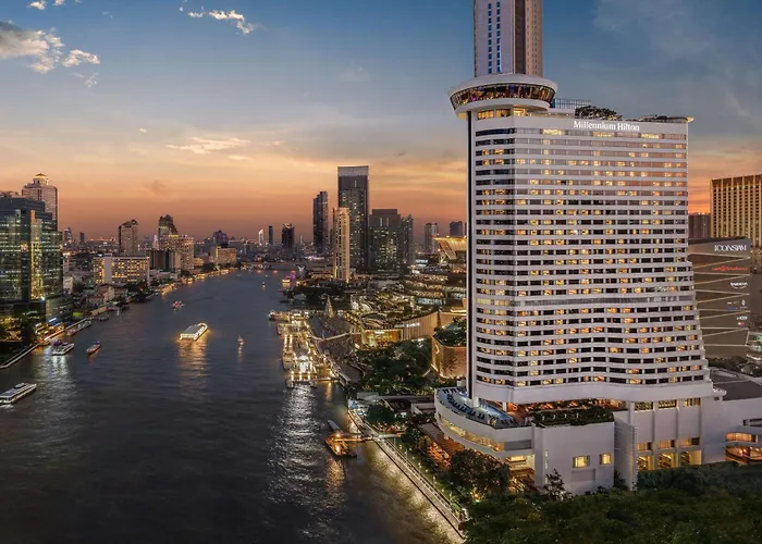 Romantic hotels Millennium Hilton Bangkok