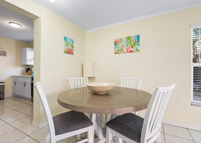 Apartments Living The Dream By Beachside Management