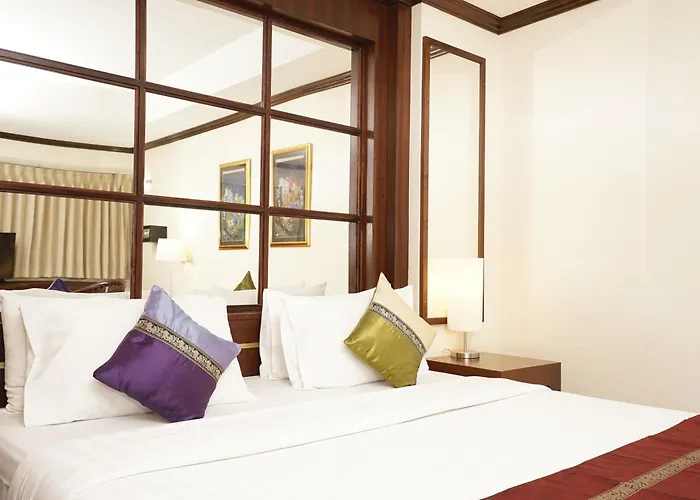 Hotel: Grand Business Inn