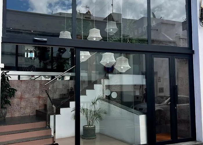 Hostal Residencia Cardona