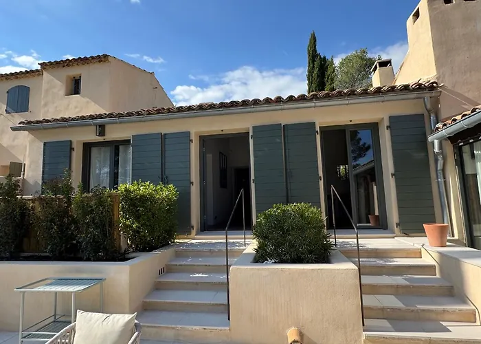 Hôtel accueillant les animaux: Le Mas de Garrigon - Boutique Hôtel&Spa