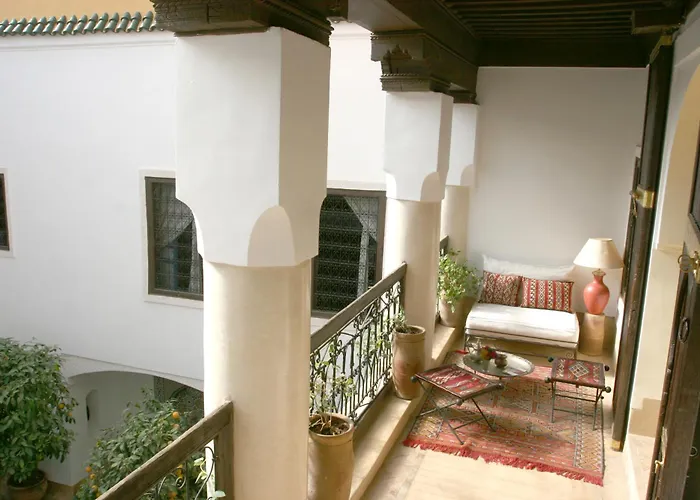 Hotel cerca del aeropuerto: Riad Karmela