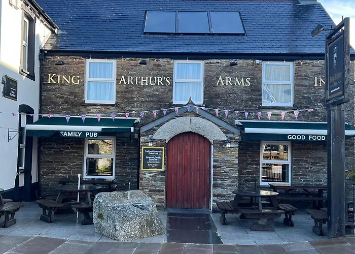 Pet Friendly hotel: King Arthurs Arms