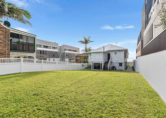 Villa: Rigi On Currumbin Beach