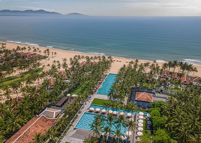 Hotel suites Four Seasons The Nam Hai, Hoi An, Vietnam