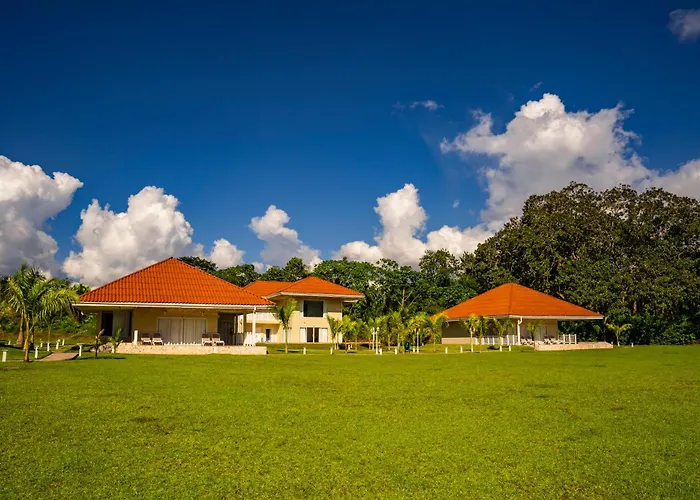  Bella Terra Laguna Azul & Spa