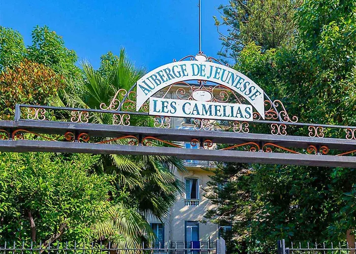 Lodge: Auberge De Jeunesse Hi Nice Les Camelias