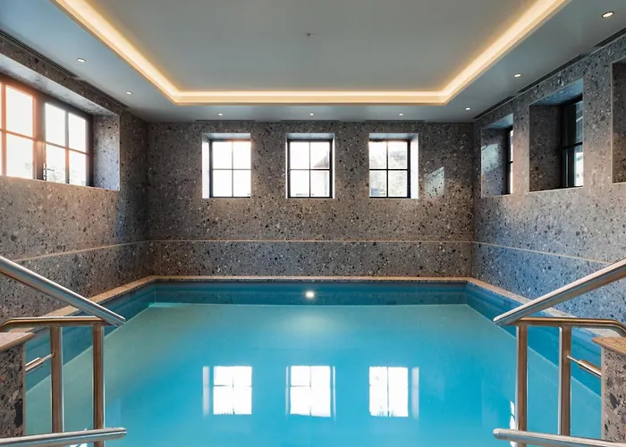 Hotel met uitzicht: Van der Valk TheaterHotel De Oranjerie