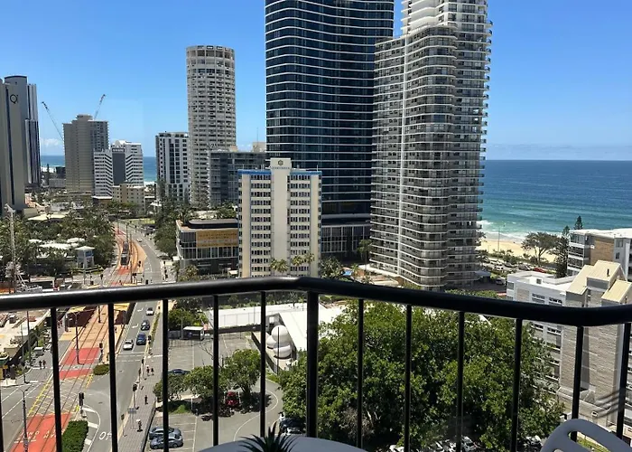 Hotel: Studio Mantra On View