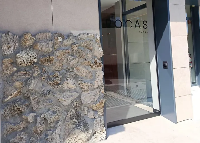  Las Rocas De