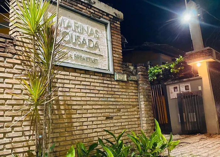 Marinas Pousada