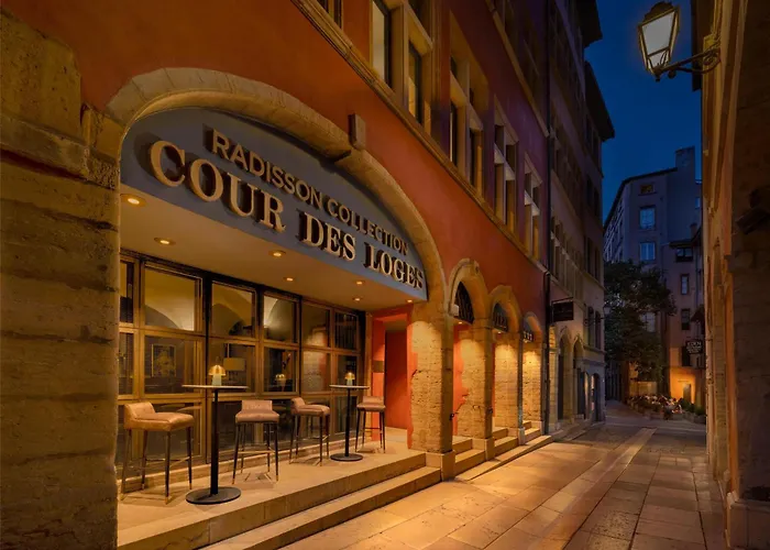 Spahotel: Cour Des Loges Lyon, A Radisson Collection Hotel
