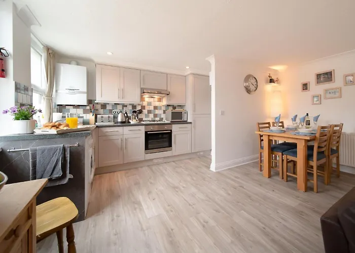 Devon Beach Court, Sea Views Of Woolacombe