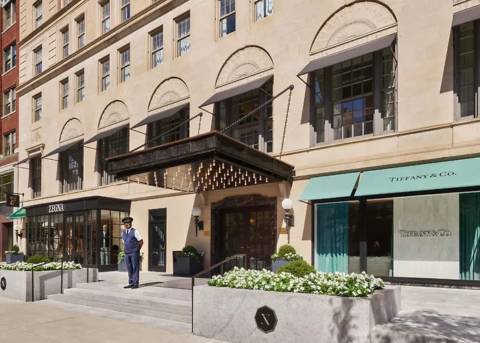 Luxe hotel: The Newbury Boston
