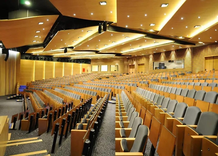 Hotel con tenis: Beatriz Toledo Auditorium & Spa