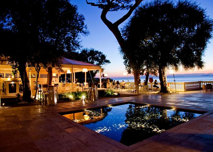 5 star hotels Grand Cocumella