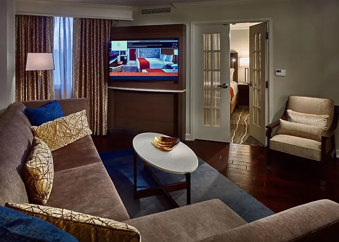 Central hotel: The Hotel At Auburn University