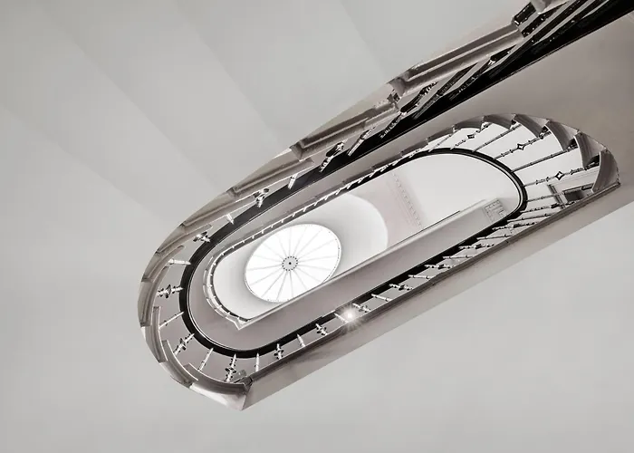 Boutique hotel only: Albany Hotel