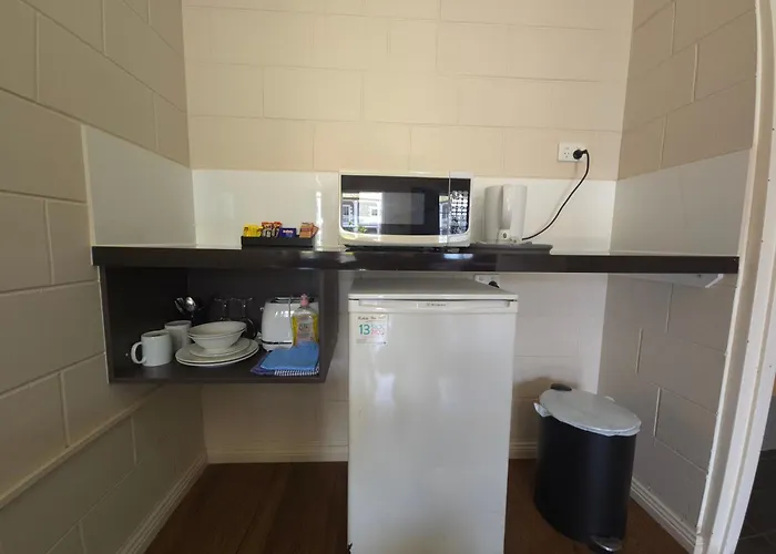 Cheap hotel: Colonial Rose Motel