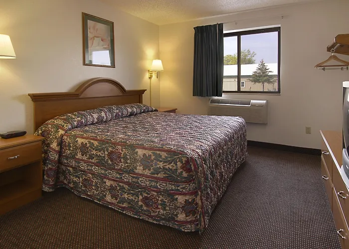 Hotel: Super 8 By Wyndham Pulaski