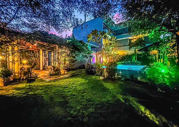 Central hotel: Oasis Ayurveda Resort Wadduwa