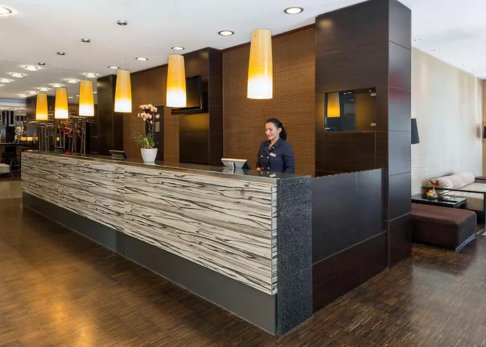 Hotel de lujo: Nh Danube City