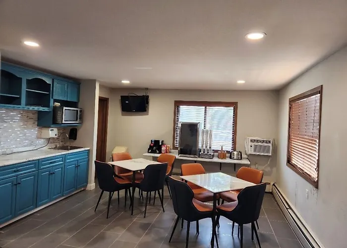 Motel: Super 8 By Wyndham Hayward Wi