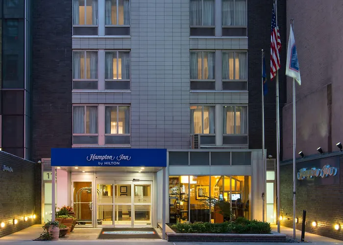 Romantic hotel: Hampton Inn Madison Square Garden