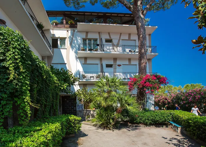 Hotel 5 stelle: Hotel Le Axidie