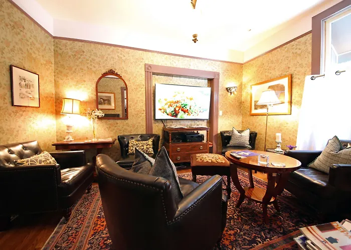 B&B only: The Monte Cristo (Adults Only)